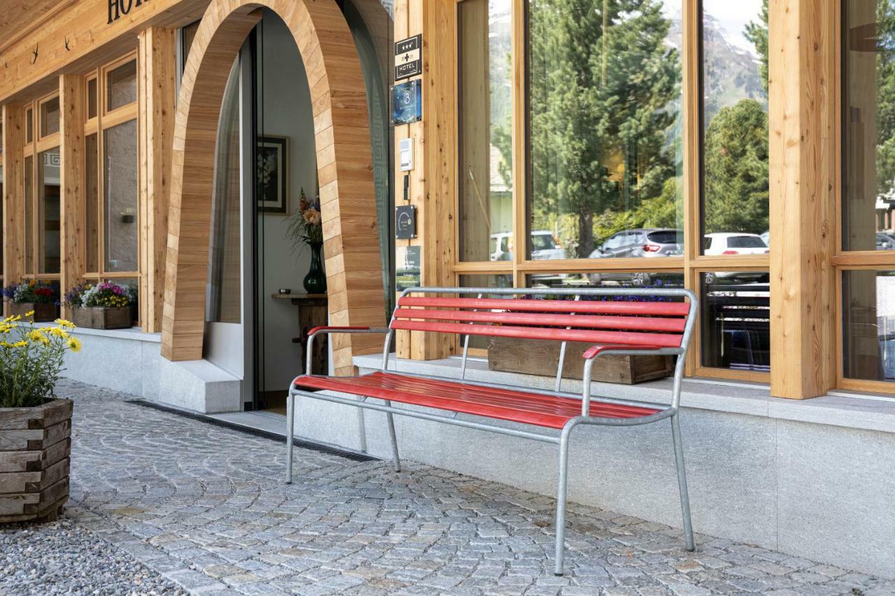 Hotel Chesa Randolina Sils-Maria Exterior foto